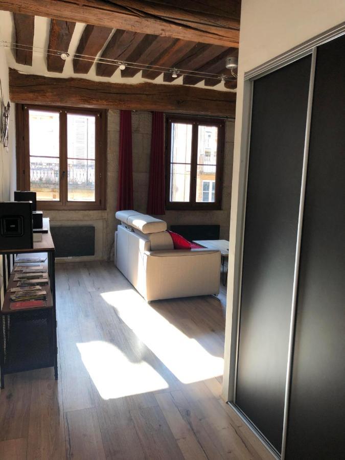 Appartements Chez Delphine Et Guillaume Au Coeur De Semur En Auxois Exterior foto